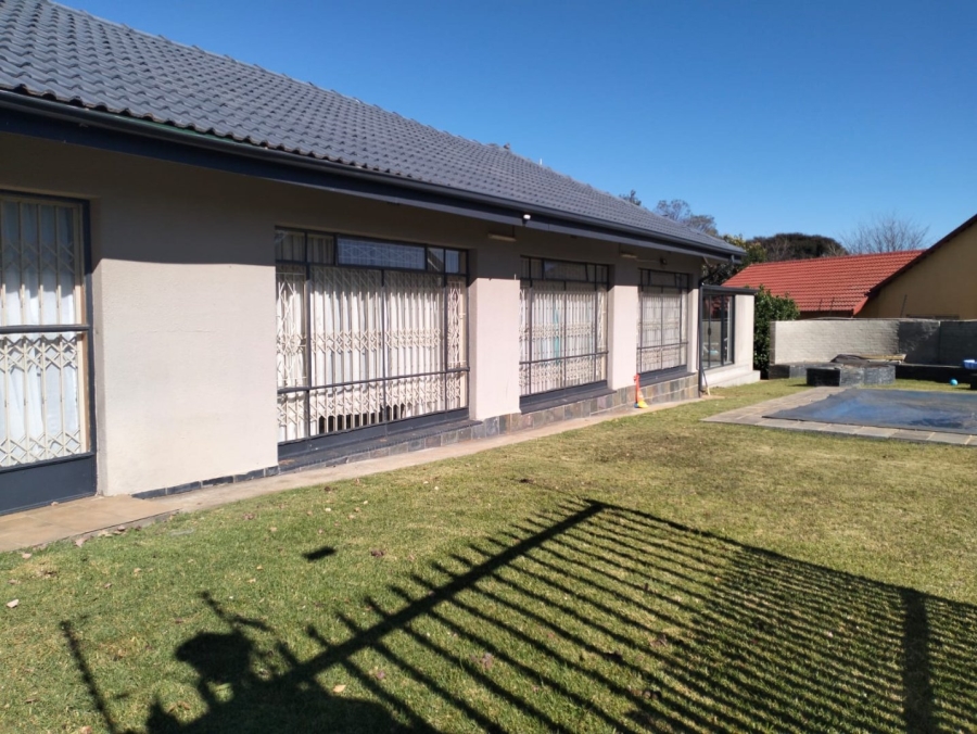 4 Bedroom Property for Sale in Greenhills Gauteng