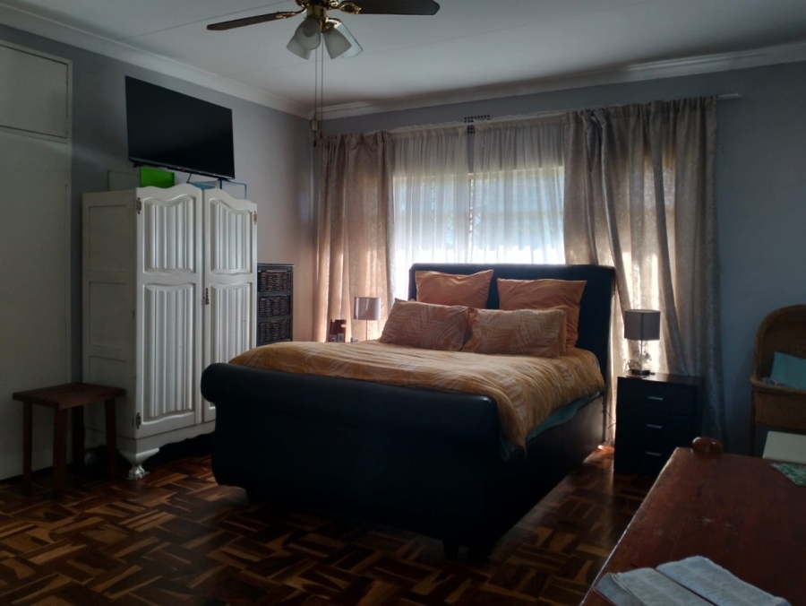 4 Bedroom Property for Sale in Greenhills Gauteng