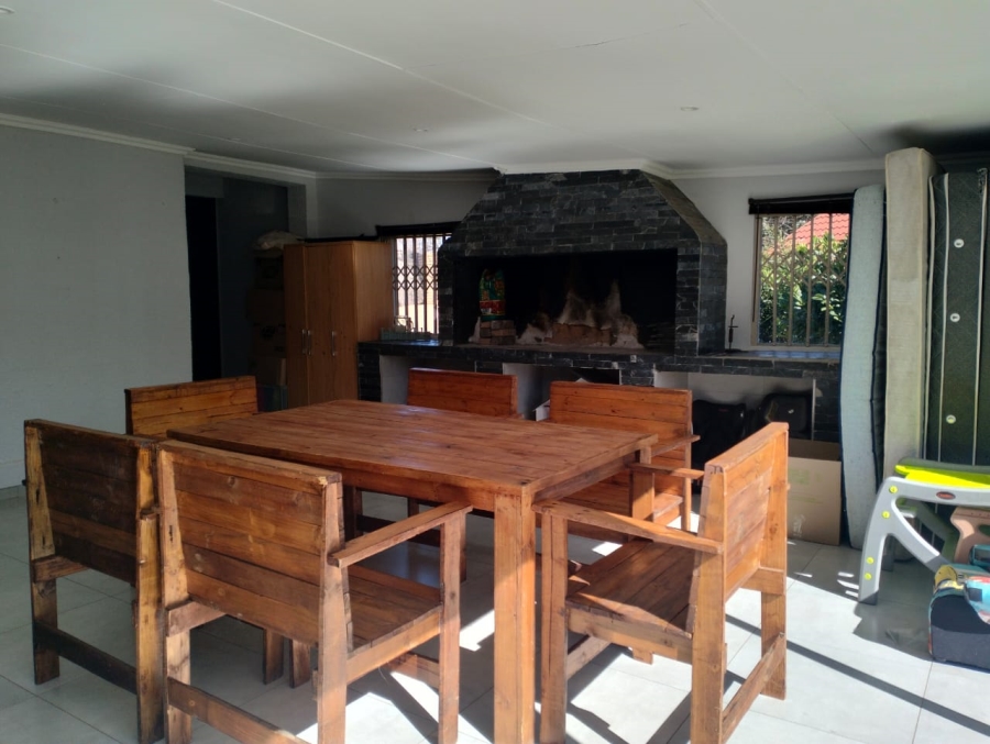 4 Bedroom Property for Sale in Greenhills Gauteng