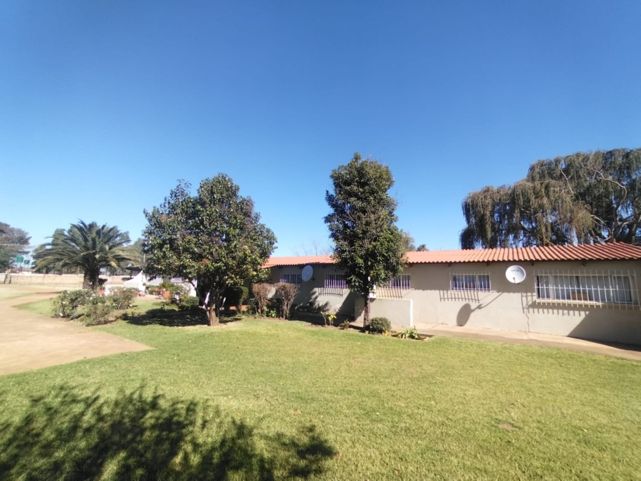 2 Bedroom Property for Sale in Hillside Gauteng