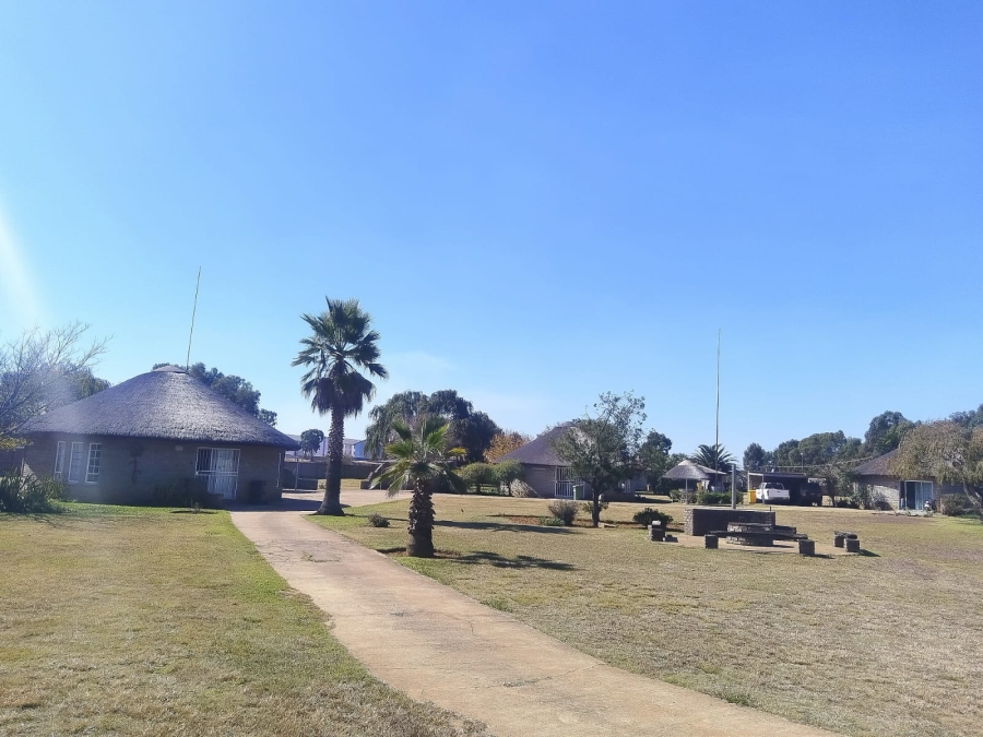 2 Bedroom Property for Sale in Hillside Gauteng