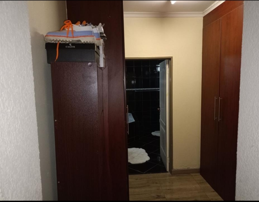 4 Bedroom Property for Sale in Sonland Park Gauteng