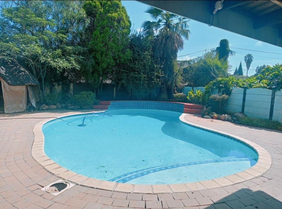 4 Bedroom Property for Sale in Sonland Park Gauteng