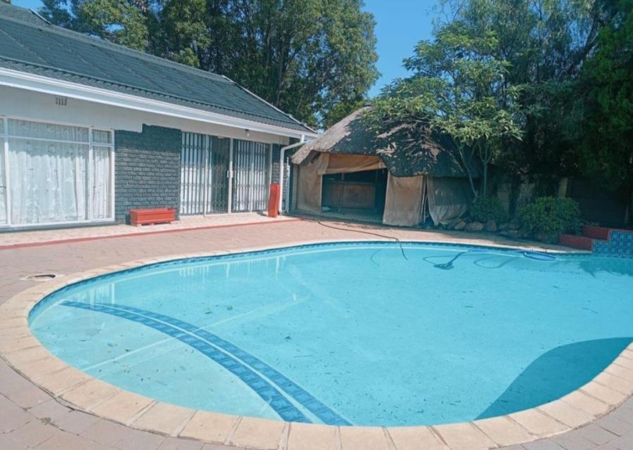 4 Bedroom Property for Sale in Sonland Park Gauteng