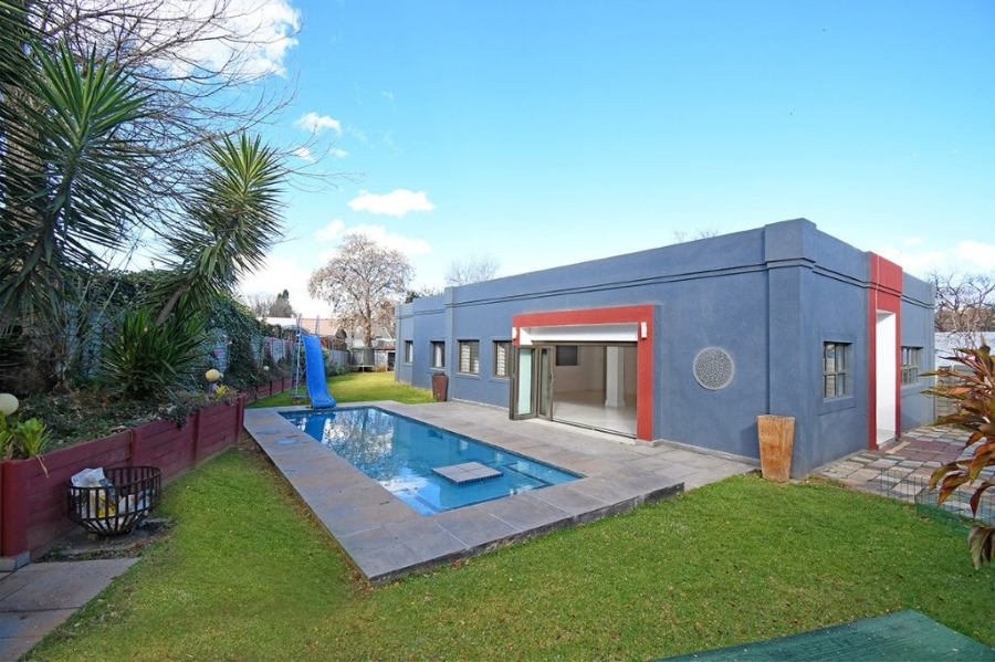 To Let 5 Bedroom Property for Rent in Sandringham Gauteng