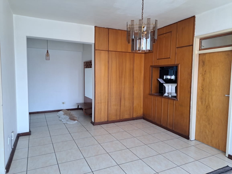 2 Bedroom Property for Sale in Yeoville Gauteng