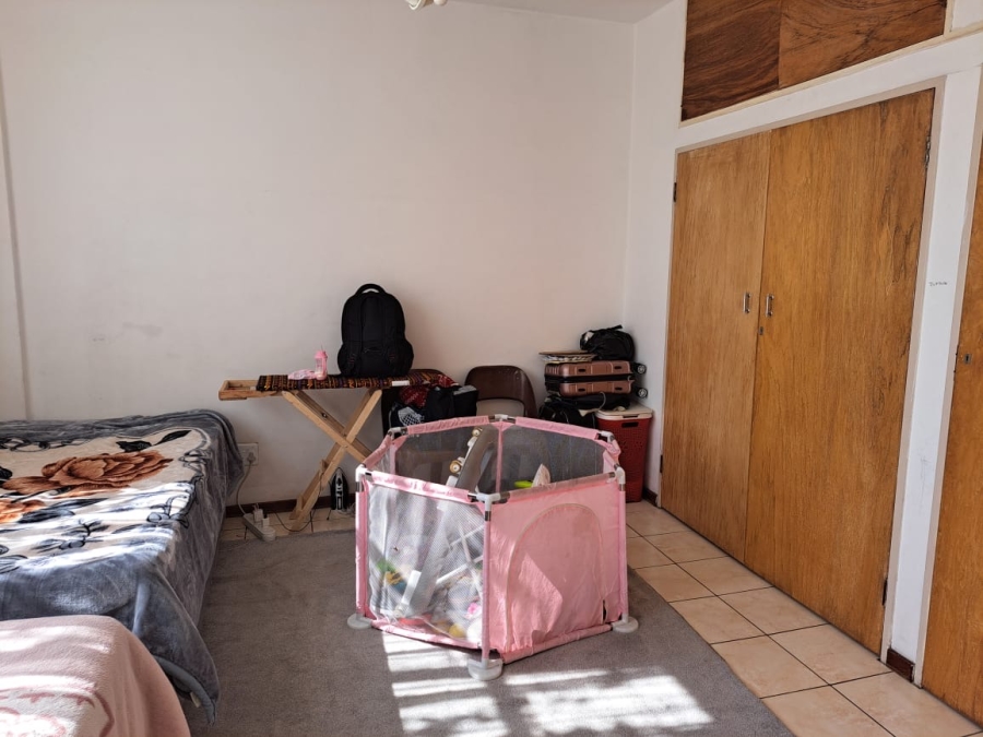 2 Bedroom Property for Sale in Yeoville Gauteng