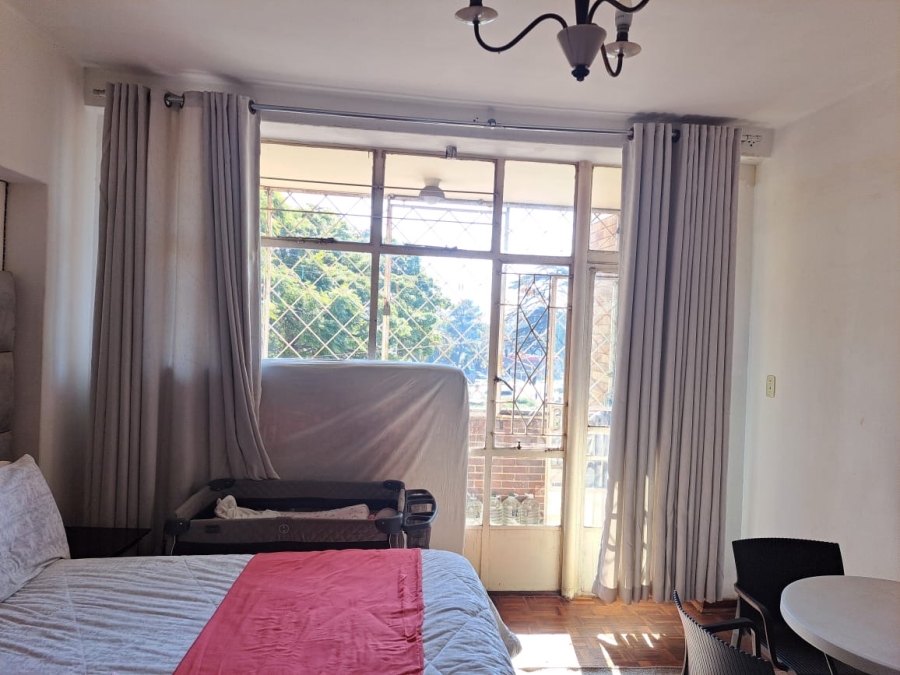 2 Bedroom Property for Sale in Yeoville Gauteng