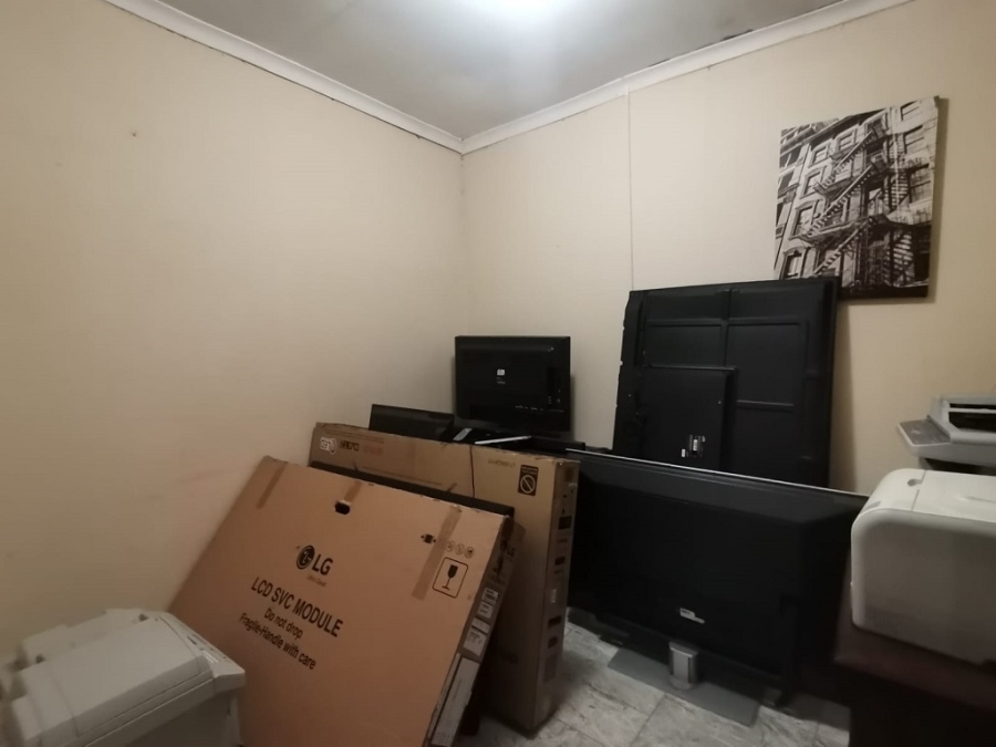 3 Bedroom Property for Sale in Ormonde Gauteng