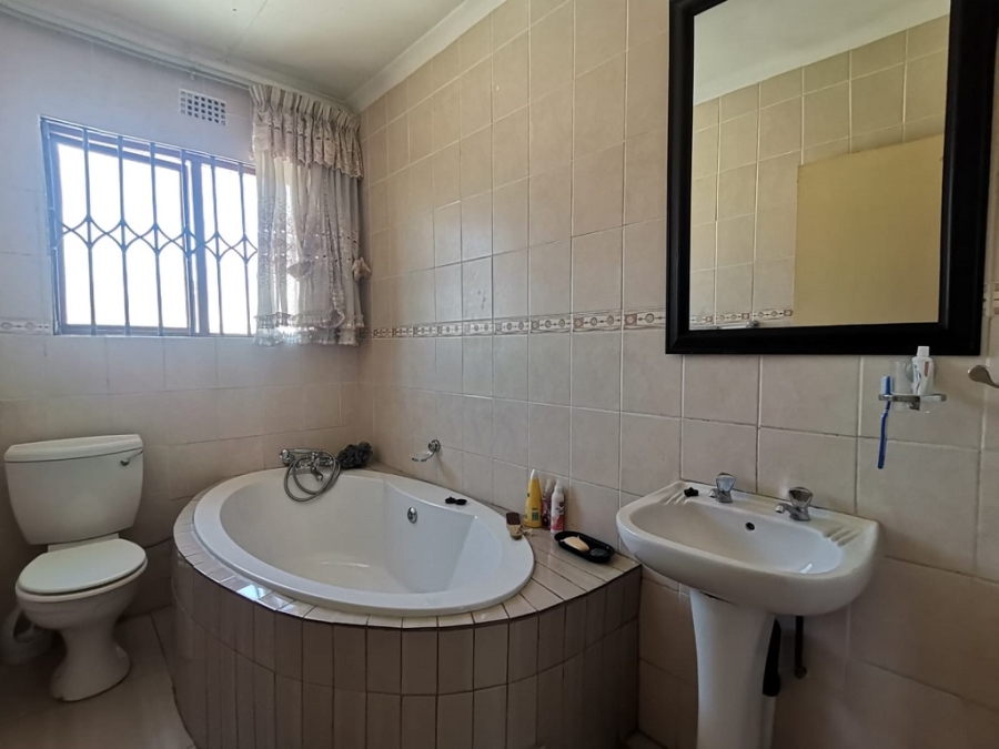 3 Bedroom Property for Sale in Ormonde Gauteng