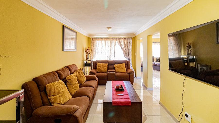 3 Bedroom Property for Sale in Ormonde Gauteng