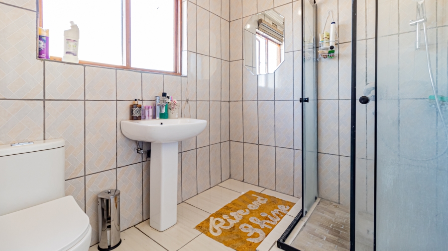 3 Bedroom Property for Sale in Ormonde Gauteng