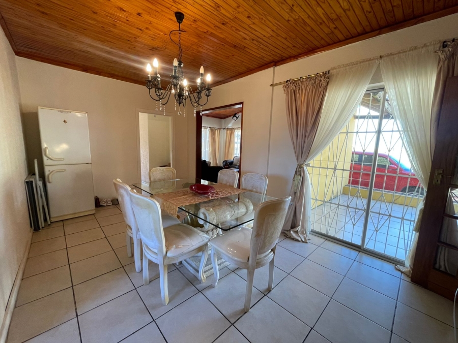 4 Bedroom Property for Sale in Greenhills Gauteng