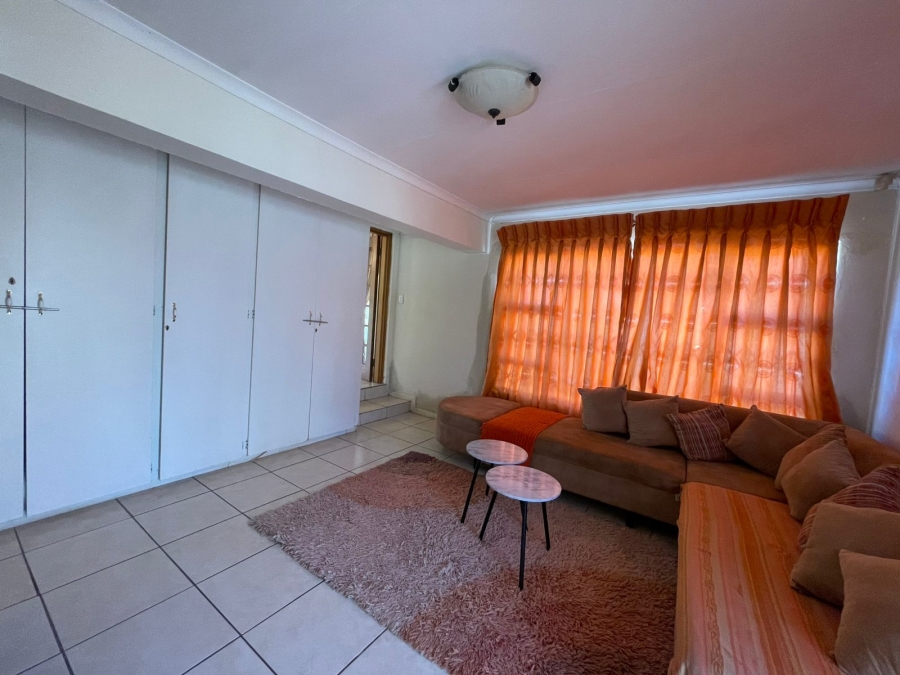 4 Bedroom Property for Sale in Greenhills Gauteng