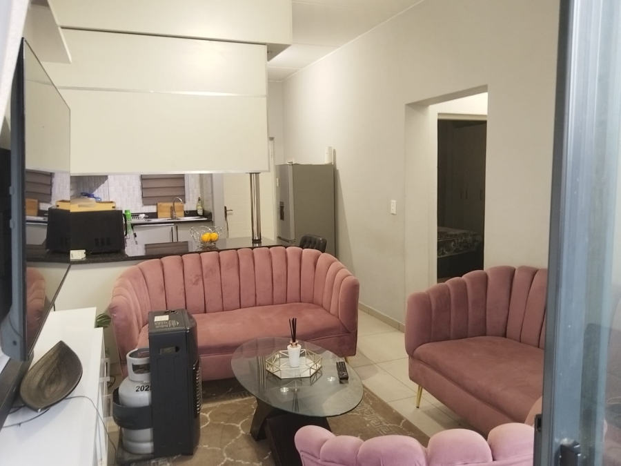 2 Bedroom Property for Sale in North Riding Gauteng