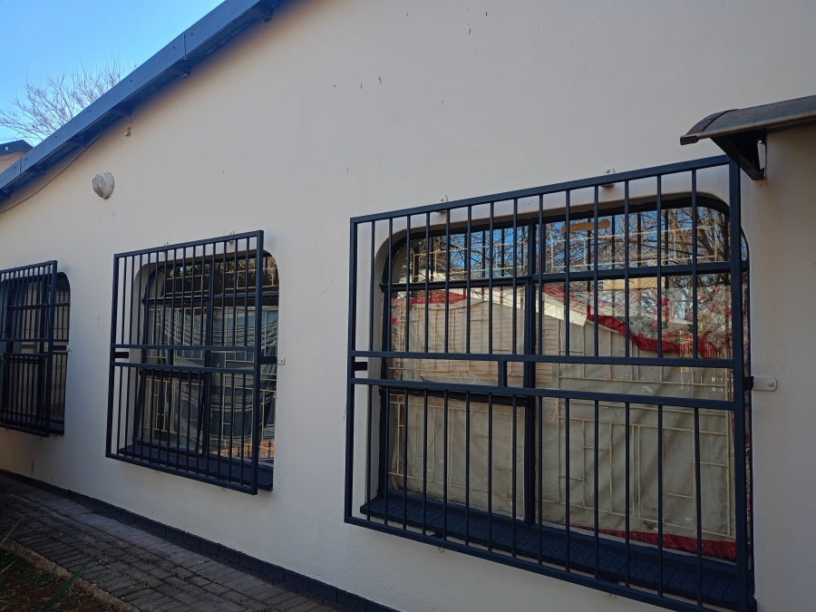 4 Bedroom Property for Sale in Three Rivers Gauteng