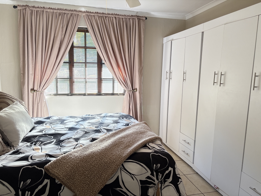4 Bedroom Property for Sale in Wilgeheuwel Gauteng