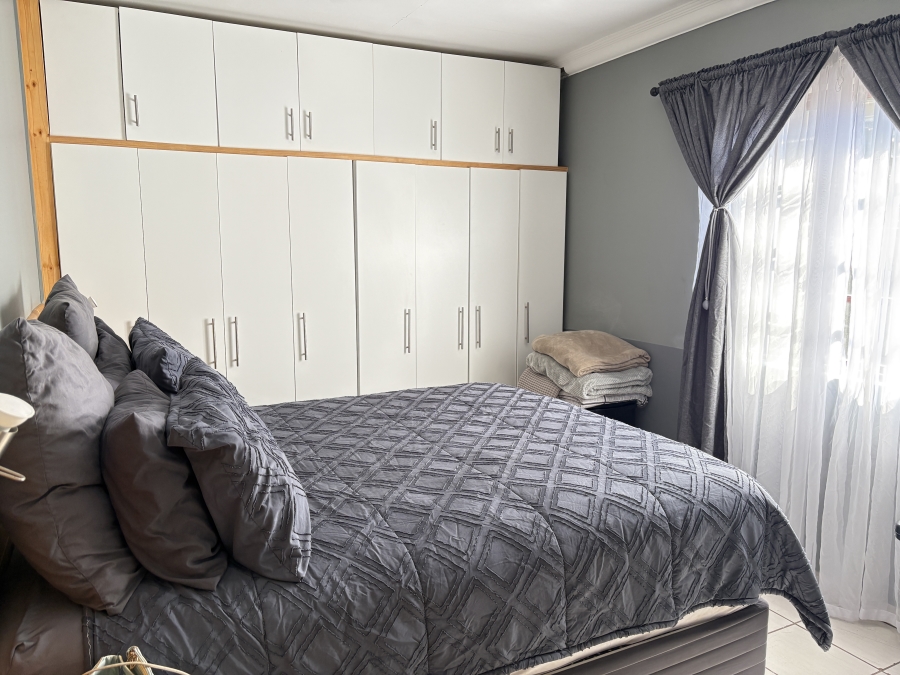 4 Bedroom Property for Sale in Wilgeheuwel Gauteng