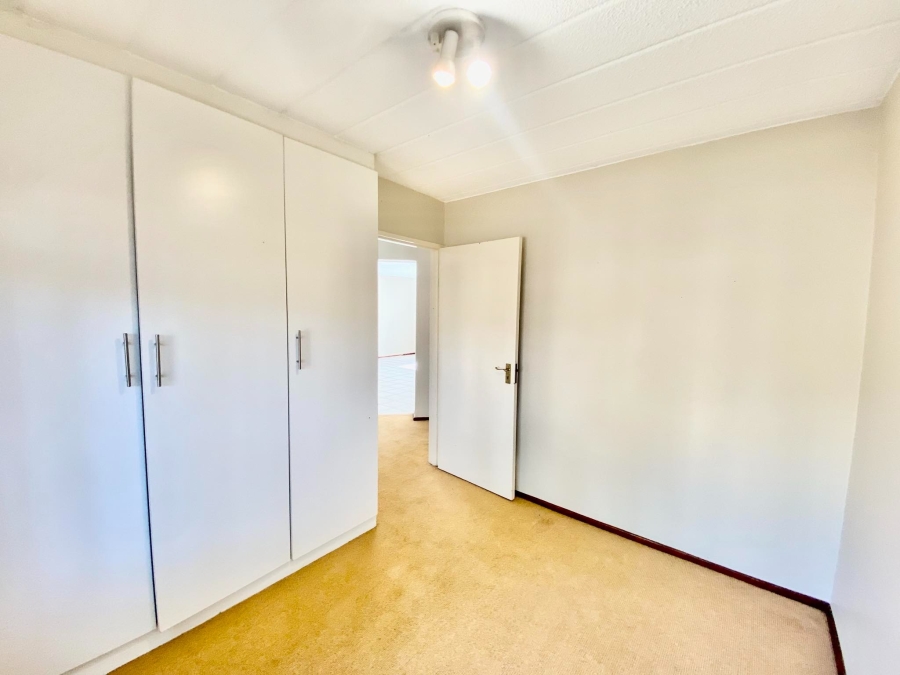 To Let 3 Bedroom Property for Rent in Morningside Gauteng