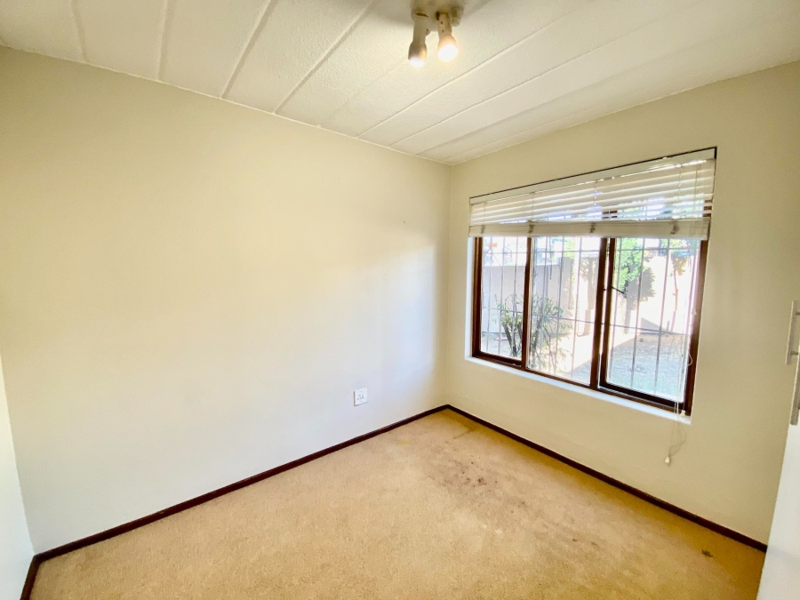 To Let 3 Bedroom Property for Rent in Morningside Gauteng