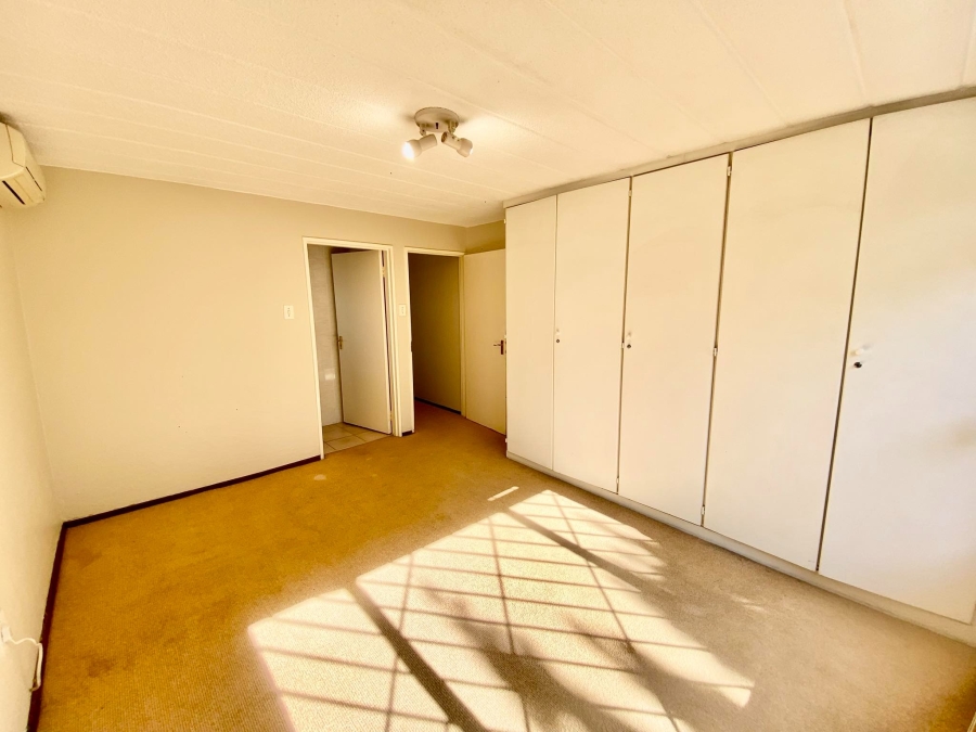 To Let 3 Bedroom Property for Rent in Morningside Gauteng