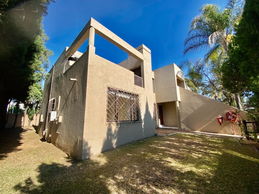 To Let 3 Bedroom Property for Rent in Morningside Gauteng