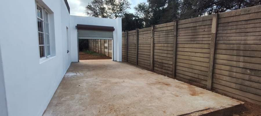 To Let 2 Bedroom Property for Rent in Kookrus Gauteng