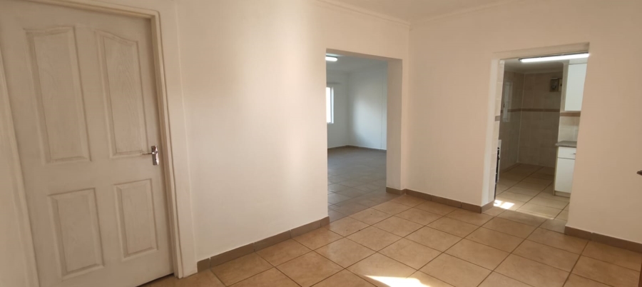 To Let 2 Bedroom Property for Rent in Kookrus Gauteng