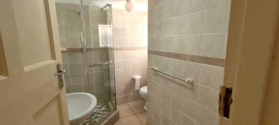 To Let 2 Bedroom Property for Rent in Kookrus Gauteng