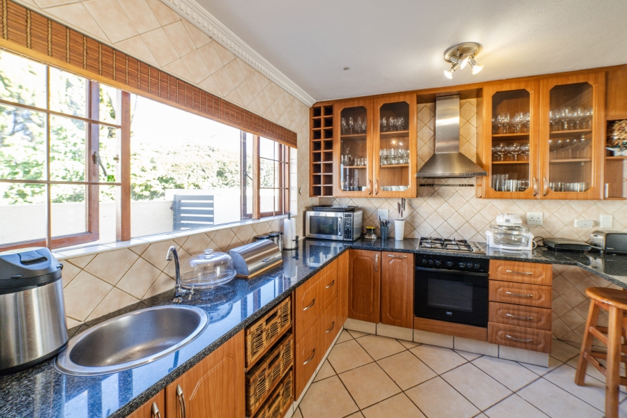 4 Bedroom Property for Sale in Broadacres Gauteng