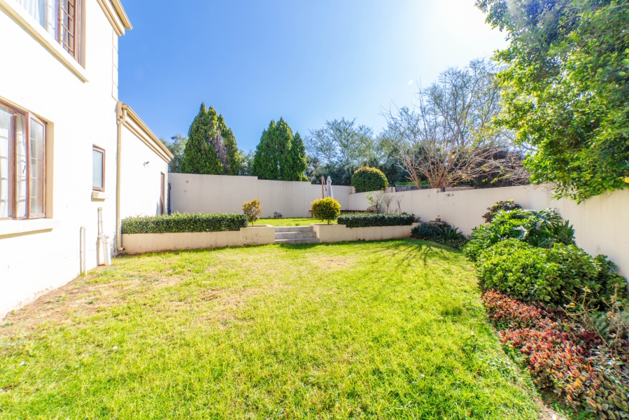 4 Bedroom Property for Sale in Broadacres Gauteng