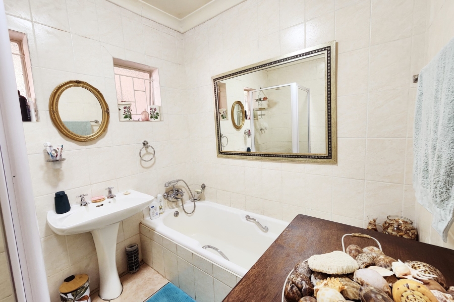 4 Bedroom Property for Sale in Valhalla Gauteng