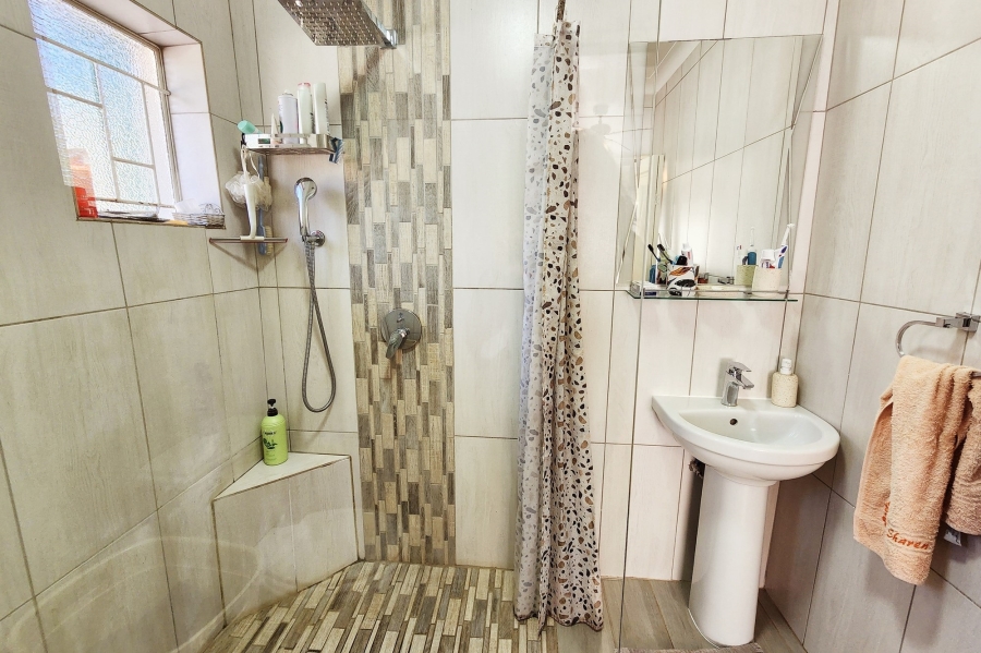 4 Bedroom Property for Sale in Valhalla Gauteng