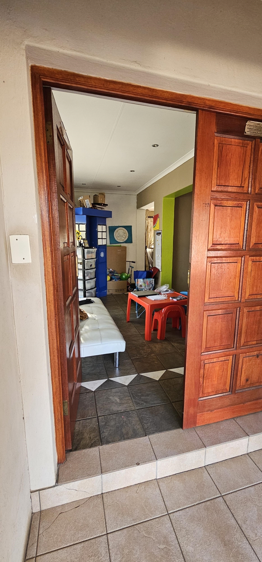 5 Bedroom Property for Sale in Erasmia Gauteng