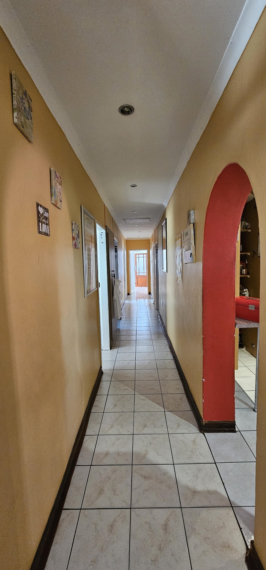 5 Bedroom Property for Sale in Erasmia Gauteng