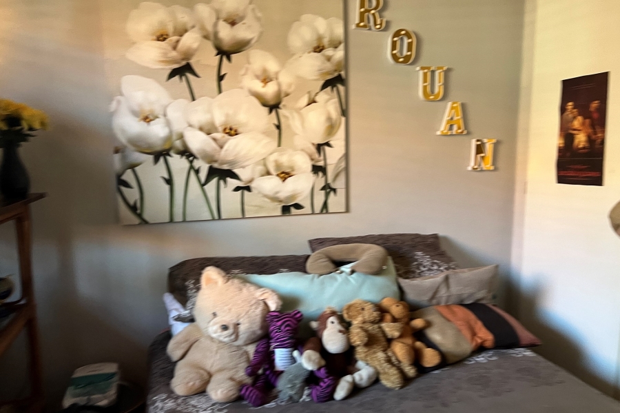 2 Bedroom Property for Sale in Rooihuiskraal North Gauteng