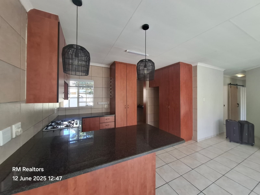 To Let 3 Bedroom Property for Rent in Rooihuiskraal North Gauteng