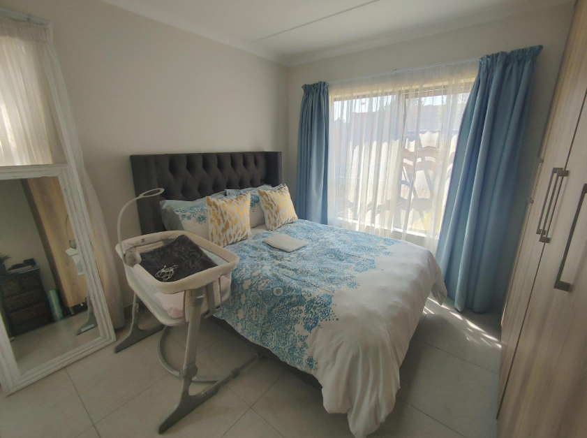 To Let 2 Bedroom Property for Rent in Modderfontein Gauteng