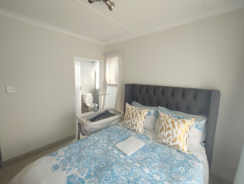 To Let 2 Bedroom Property for Rent in Modderfontein Gauteng