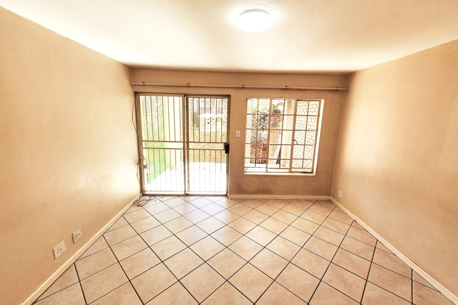 2 Bedroom Property for Sale in Amberfield Gauteng