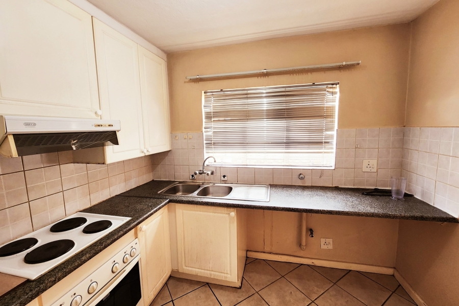 2 Bedroom Property for Sale in Amberfield Gauteng