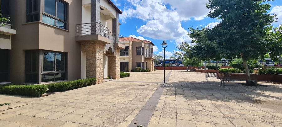 To Let commercial Property for Rent in Clearwater Estate Gauteng