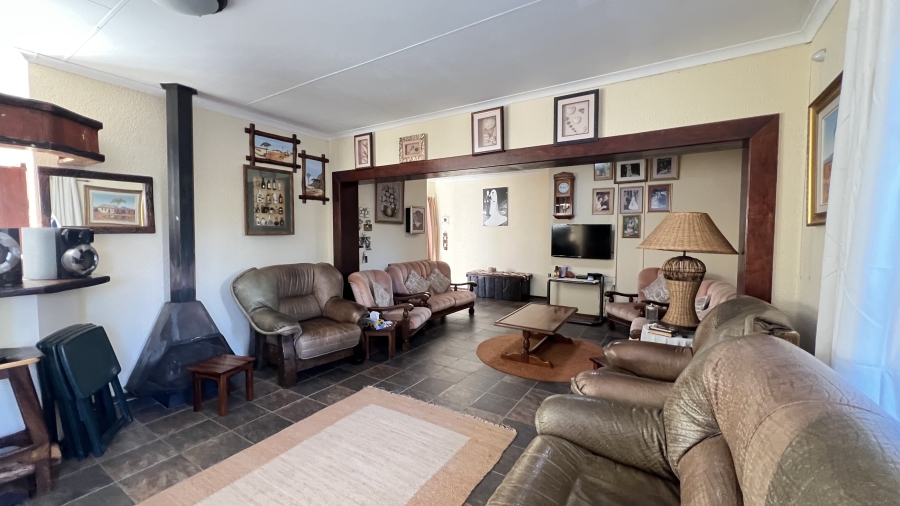 3 Bedroom Property for Sale in Helikonpark Gauteng