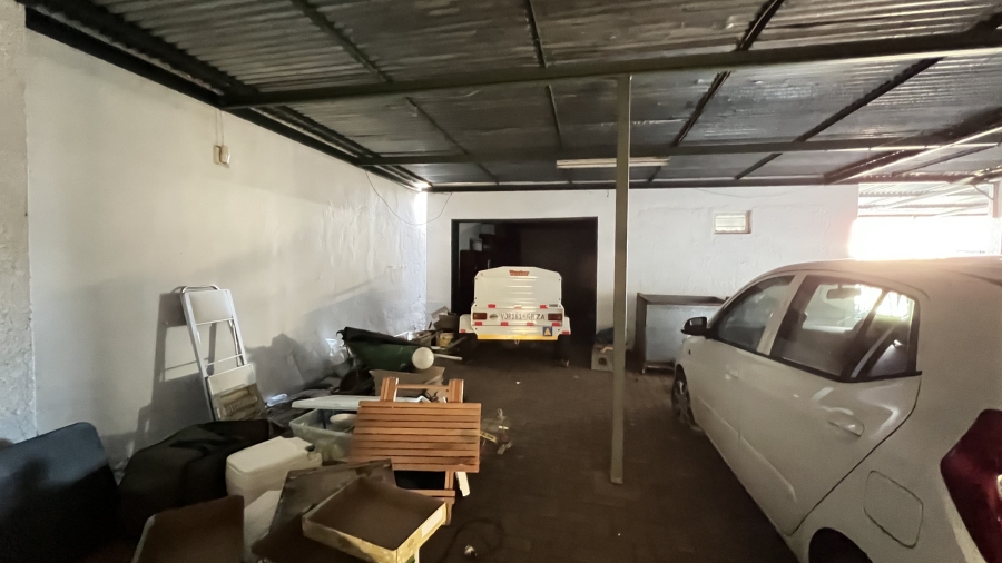 3 Bedroom Property for Sale in Helikonpark Gauteng