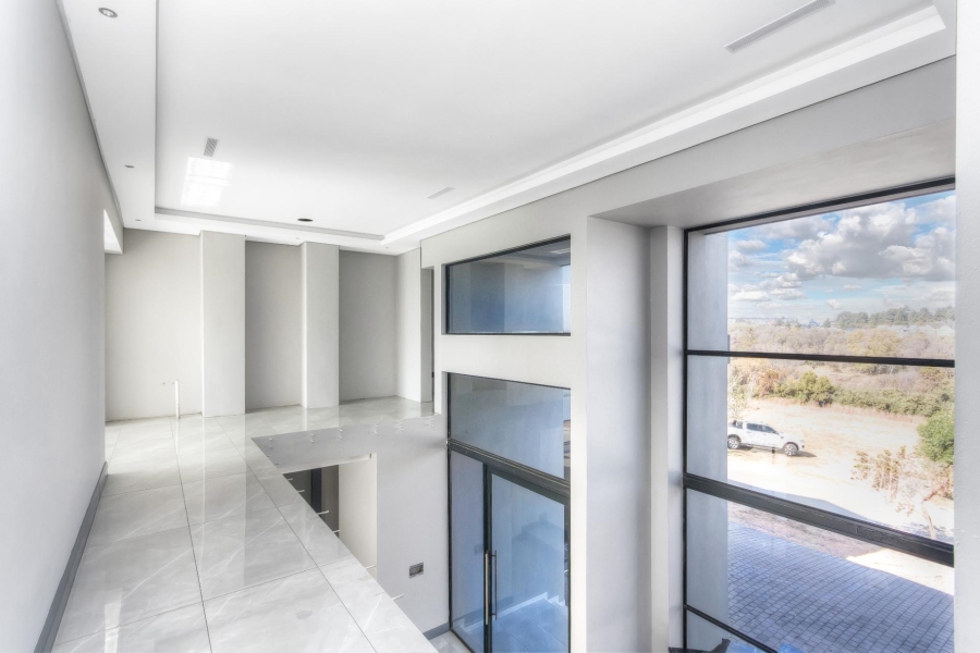 4 Bedroom Property for Sale in Waterfall Country Estate Gauteng