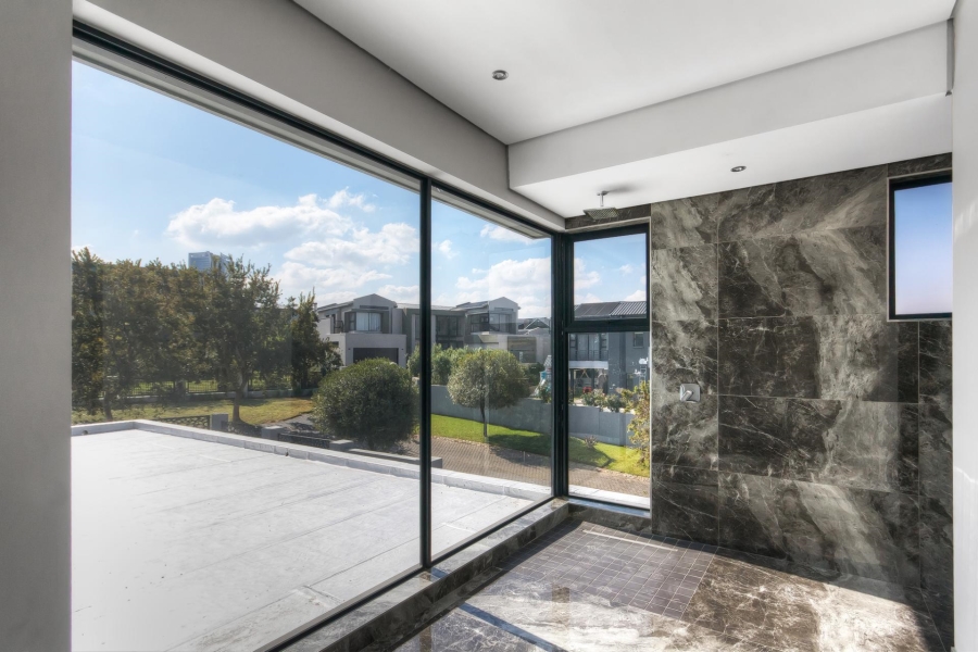 4 Bedroom Property for Sale in Waterfall Country Estate Gauteng