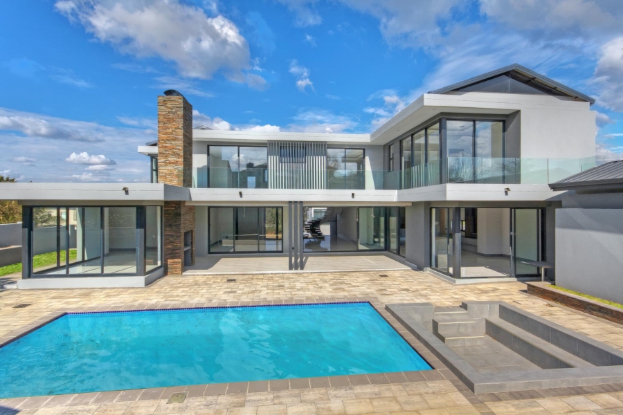 4 Bedroom Property for Sale in Waterfall Country Estate Gauteng