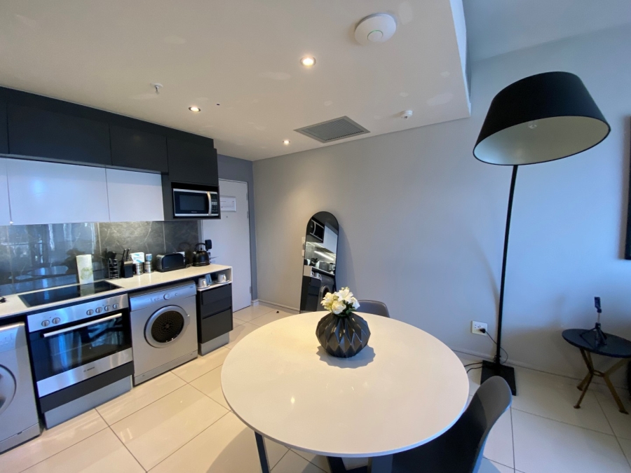 To Let 1 Bedroom Property for Rent in Sandown Gauteng