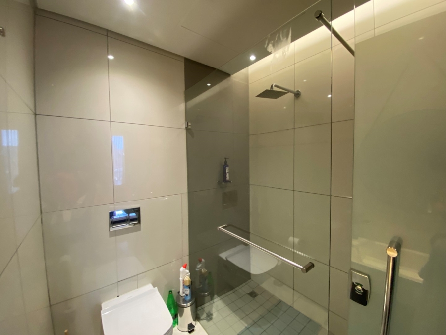 To Let 1 Bedroom Property for Rent in Sandown Gauteng