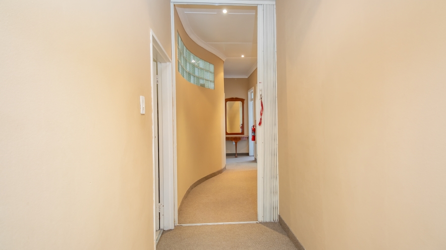 4 Bedroom Property for Sale in Florida Park Gauteng
